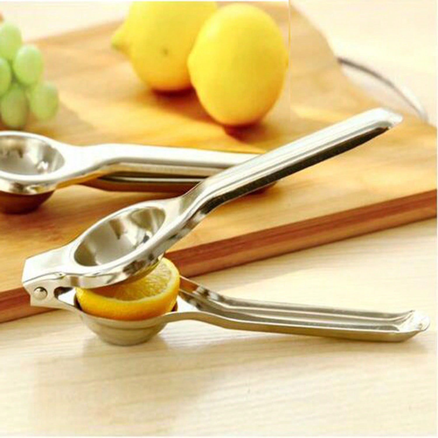 Citrus Juicer Bar - 1PC Stainless Steel Manual Lemon Squeezer
