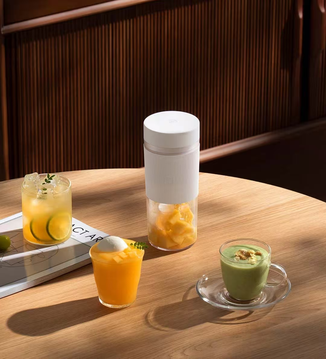 MIjia portable juicer 2 300mL  - đánh giá và giá Citrus Juicer Bar